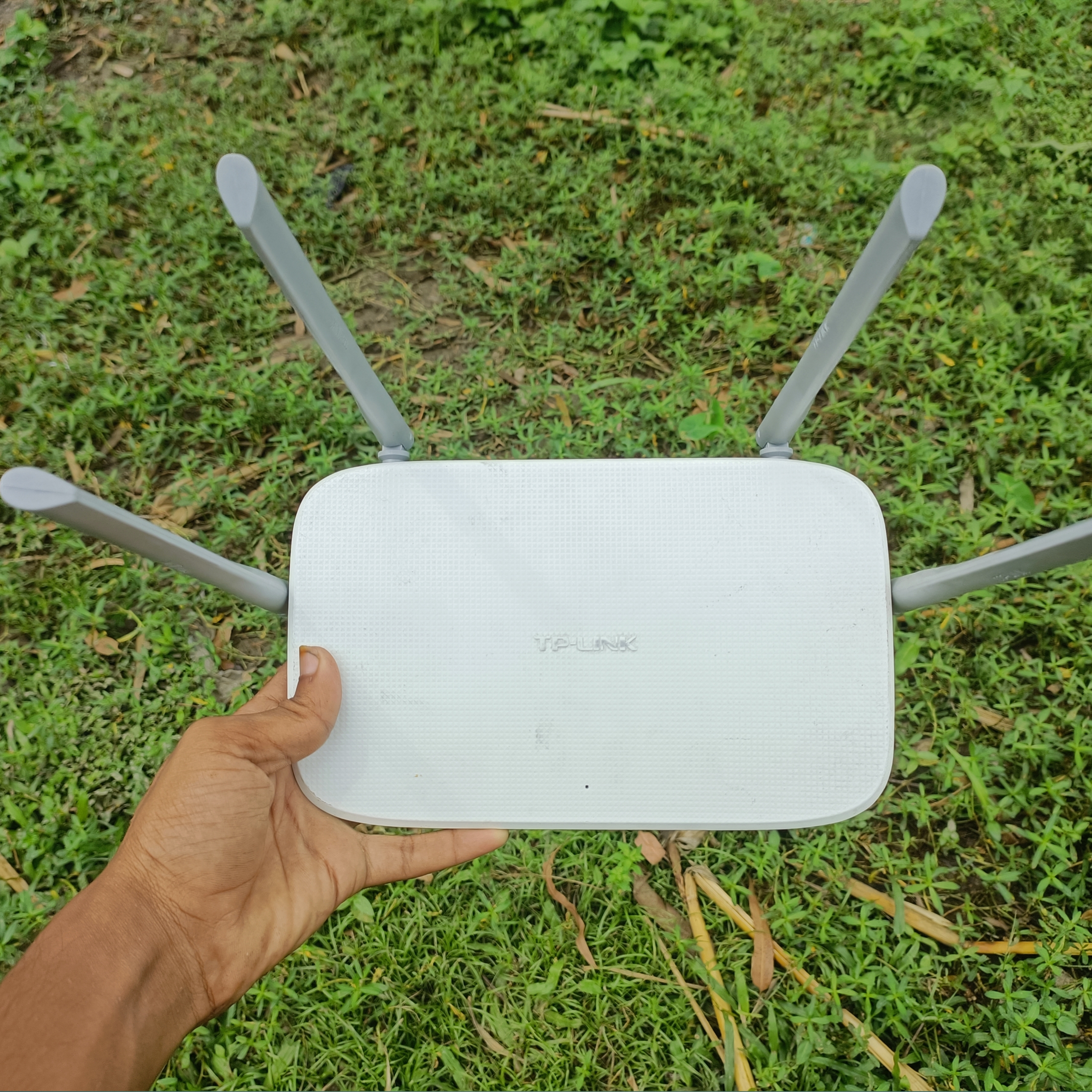 Used Tp Link Wdr5600 Dual brand 1200mbps Router for sell low Price